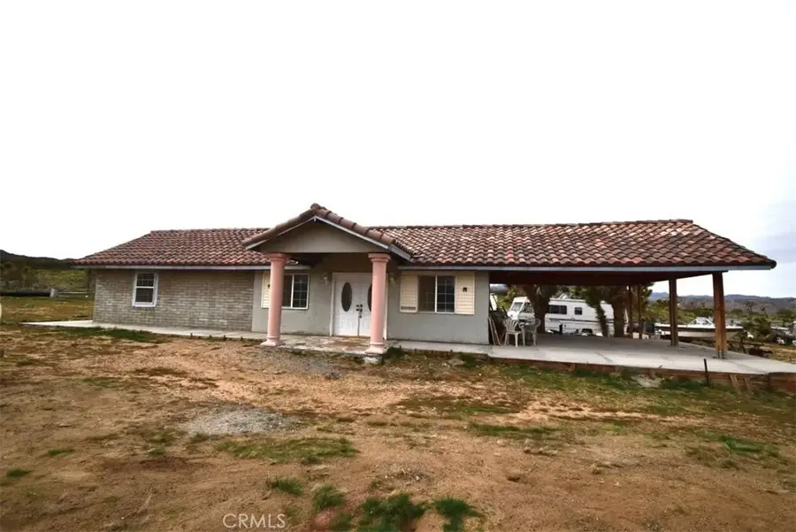 8425 Indio Avenue, Yucca Valley, CA 92284 - Image #3