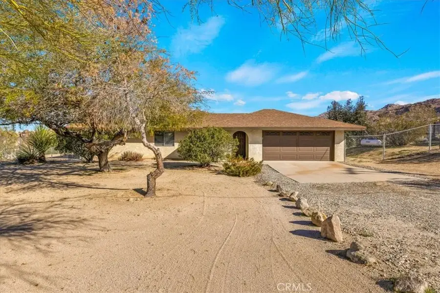 6875 Mount Shasta Avenue, Joshua Tree, CA 92252 - Image #2