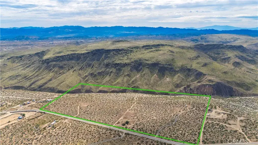 55455 Pipes Canyon, Pioneertown, CA 92268 - #1