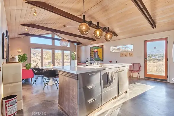 52733 Oak Drive, Pioneertown, CA 92268