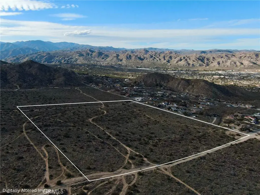 56007 Golden Bee, Yucca Valley, CA 92284 - #1