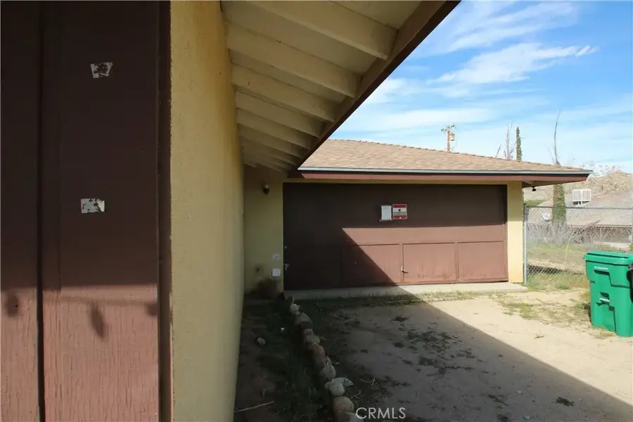 7380 Dumosa, Yucca Valley, CA 92284 - #3