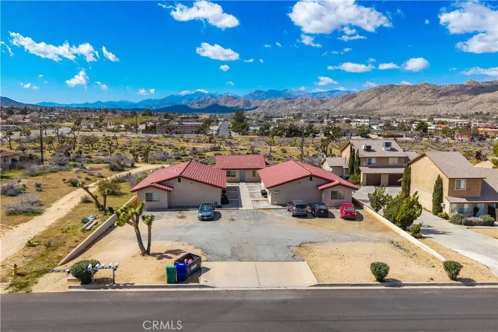 7234 Palo Alto, Yucca Valley, CA 92284 - #1
