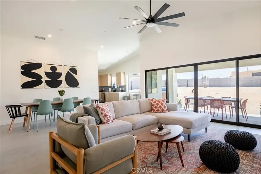 3848 Ruidosa Avenue, Yucca Valley, CA 92284 - #3