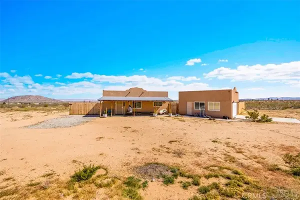 1335 Fortuna Ave, Landers, CA 92285