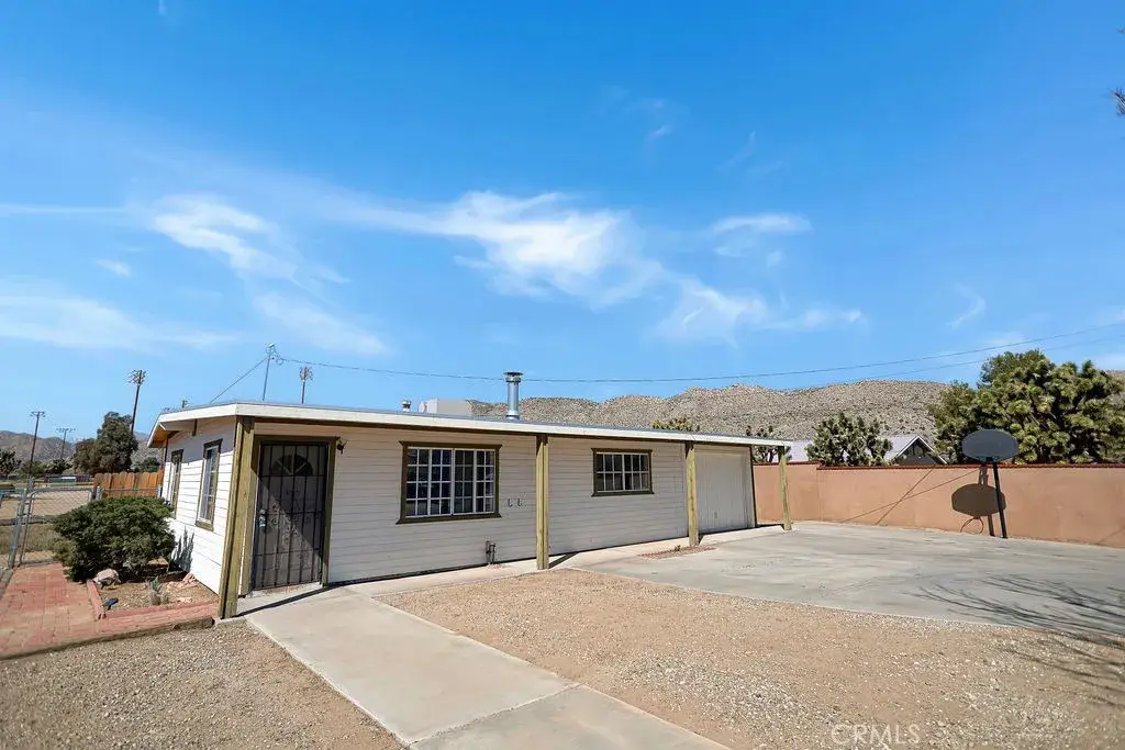 7070 Grand, Yucca Valley, CA 92284 - #1