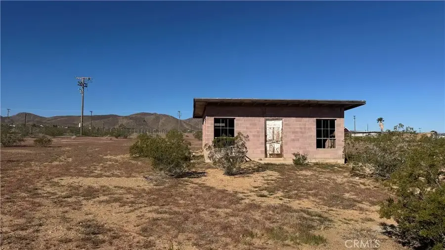 56172 Cone Boulevard, Landers, CA 92285 - #3