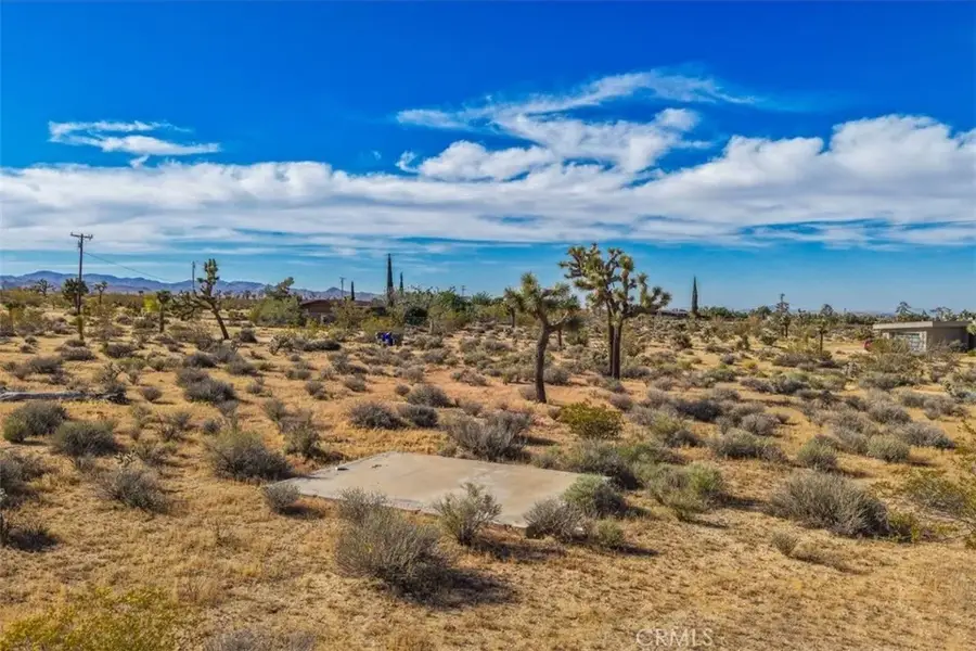 3161 Warren Vista, Yucca Valley, CA 92284 - #3