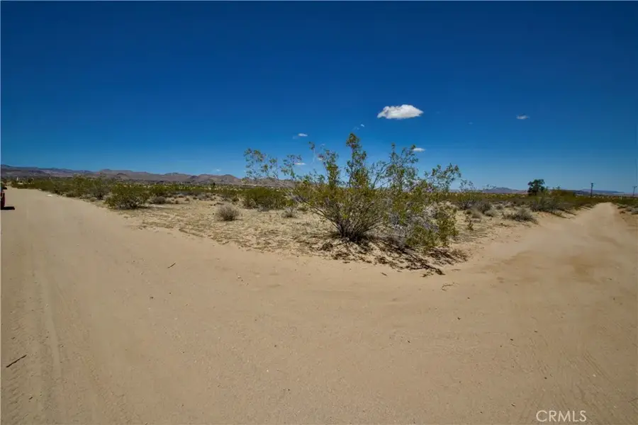 888 Lucky, Landers, CA 92285 - #3