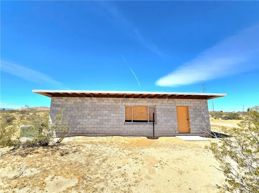 1440 Mcgarry, Joshua Tree, CA 92252 - #3