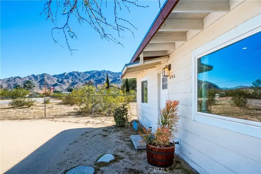6546 Rose Ellen Avenue, Twentynine Palms, CA 92277 - #2