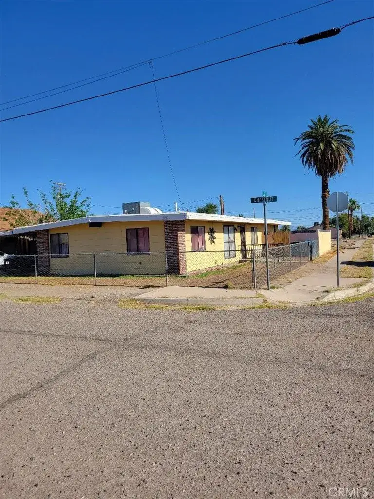 206 Chestnut, Needles, CA 92363 - #2