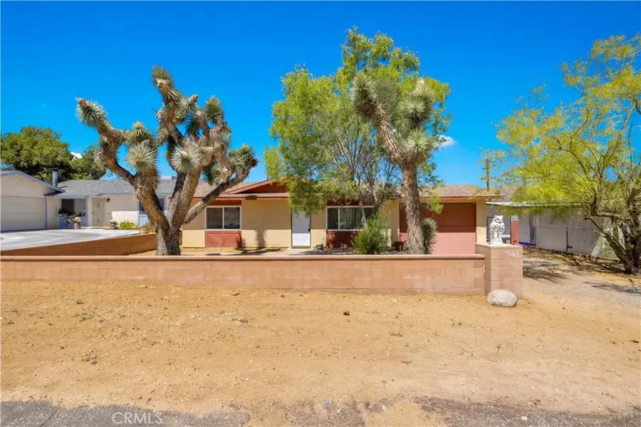 7446 Borrego Trail, Yucca Valley, CA 92284 - #2