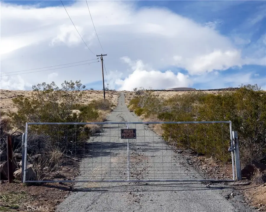 56365 Terra Vista, Yucca Valley, CA 92284 - #3