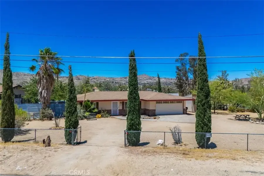 57556 Pueblo Trail, Yucca Valley, CA 92284 - #2