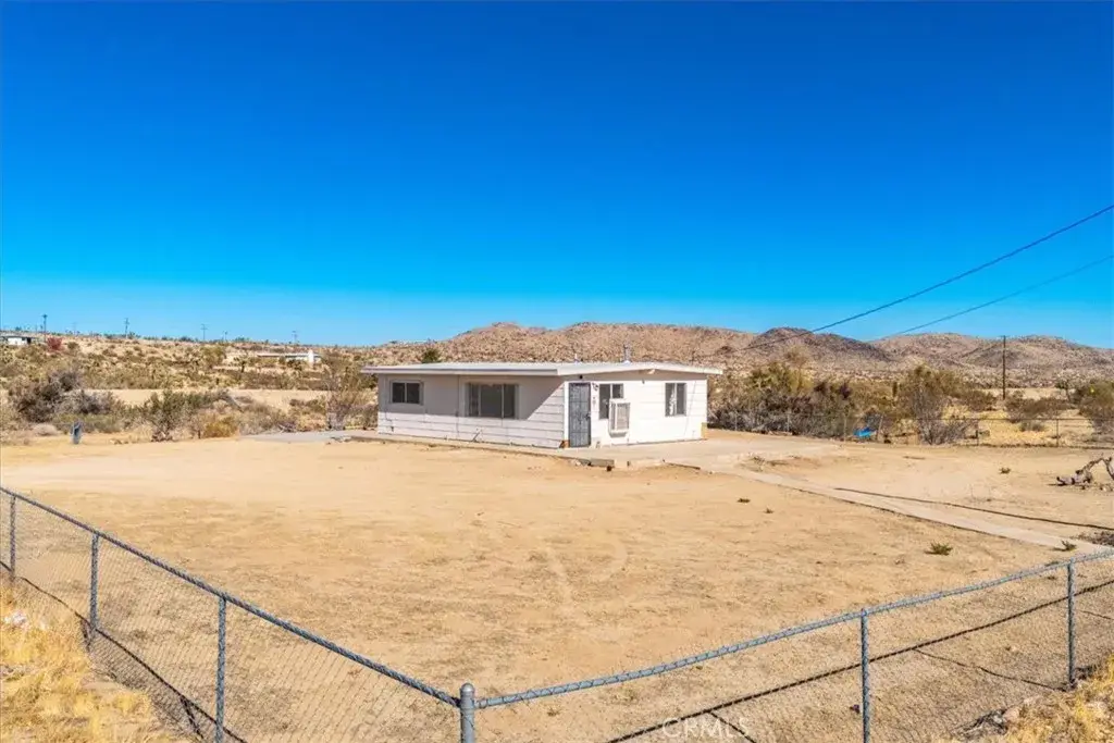 59200 Barron Drive, Yucca Valley, CA 92284 - #1