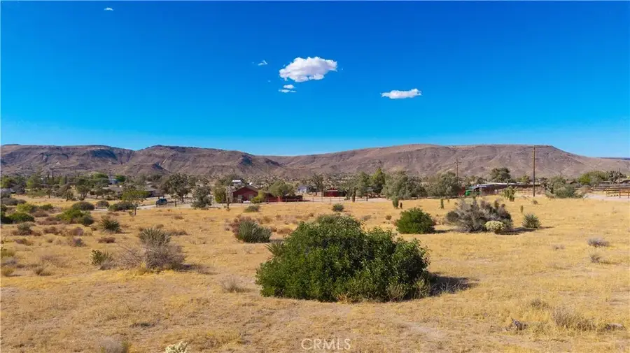 5525 Minna Gombell, Pioneertown, CA 92268 - #3