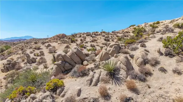 56643 Plaza Del Amigo, Yucca Valley, CA 92284