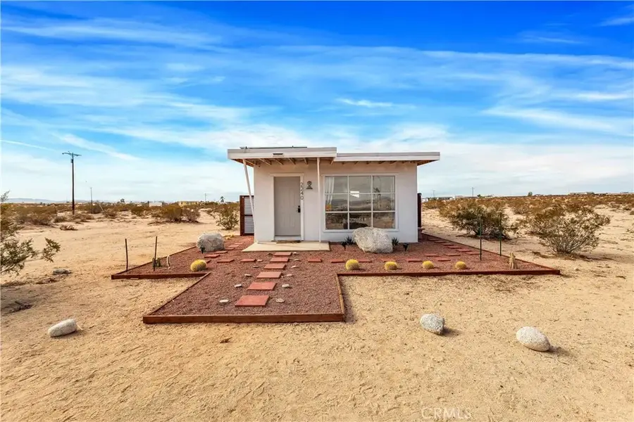 2240 Bluegrass Avenue, Twentynine Palms Yucca Valley, CA 92277 - #2