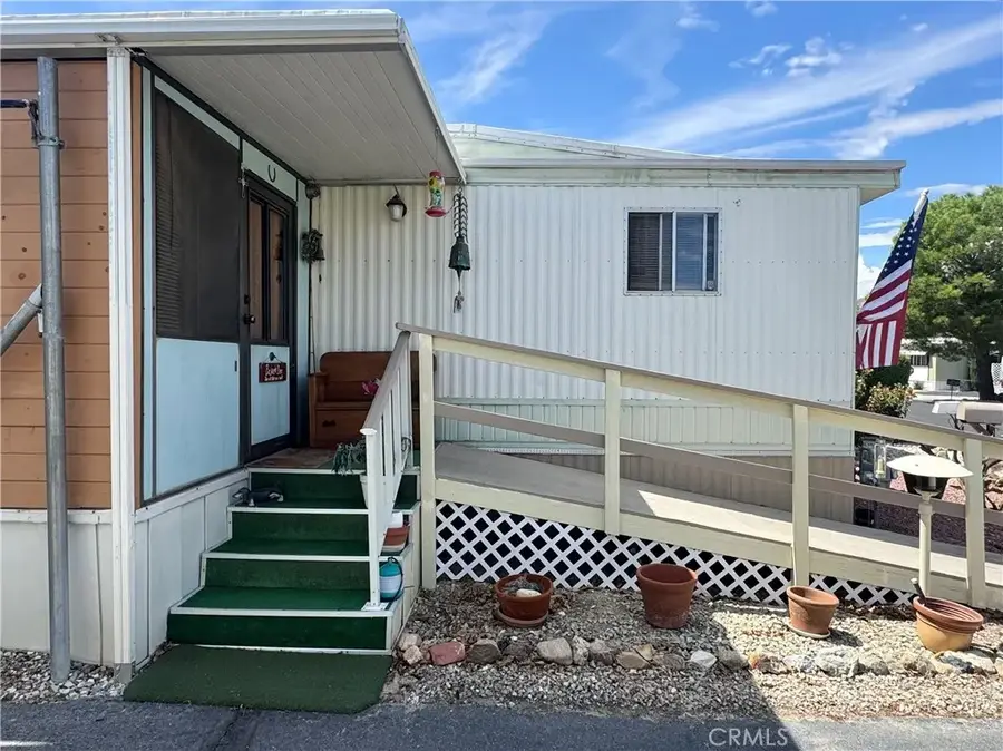 7484 Kickapoo #9, Yucca Valley, CA 92284 - #3