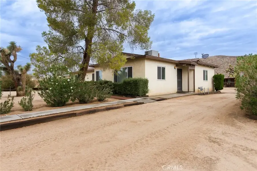 61726 Hilltop, Joshua Tree, CA 92252 - #2