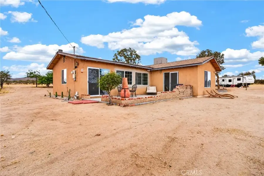 2822 Cherokee, Landers, CA 92285 - #2