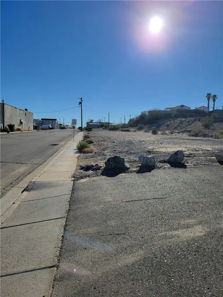 302 H, Needles, CA 92363 - #3
