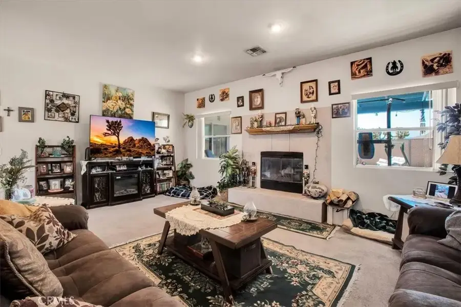 58583 Buena Vista Drive, Yucca Valley, CA 92284 - #3
