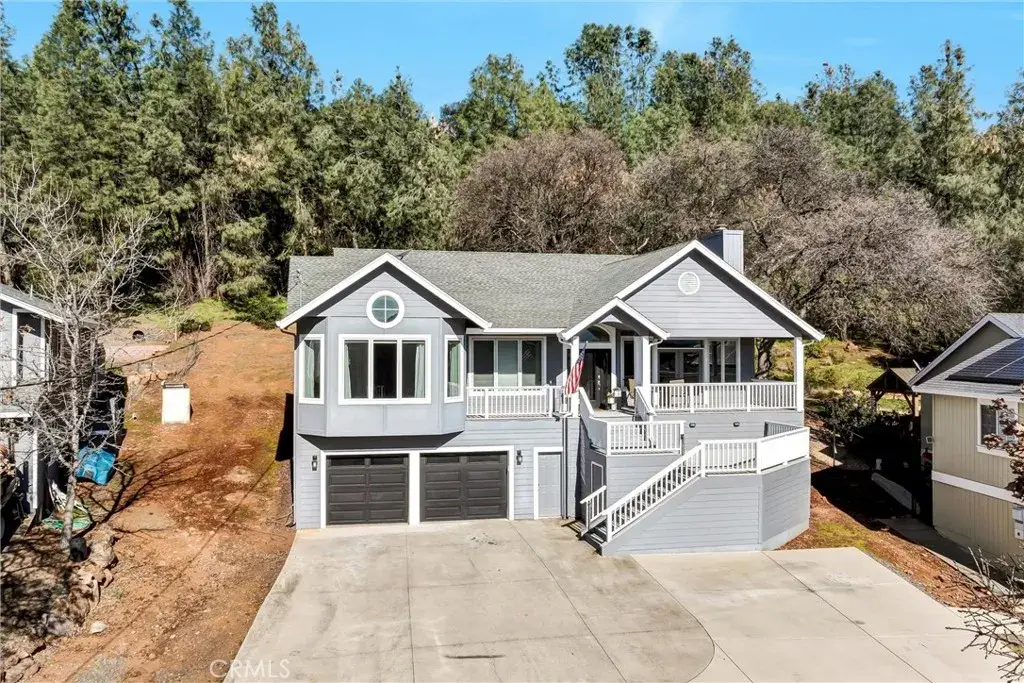 18700 Oak Grove Road, Hidden Valley Lake, CA 95467 - Image #1