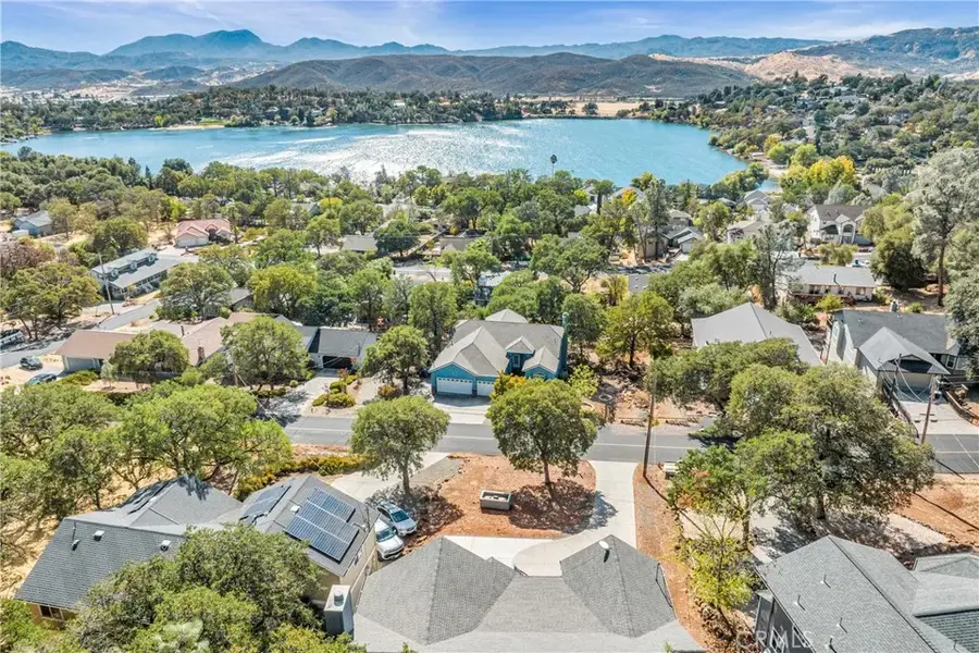 18700 Oak Grove Road, Hidden Valley Lake, CA 95467 - Image #2