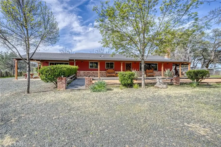 7220 Highland Springs Road, Lakeport, CA 95453 - Image #2