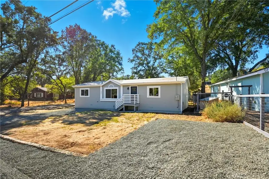 2667 Howard Avenue, Lakeport, CA 95453 - Image #2