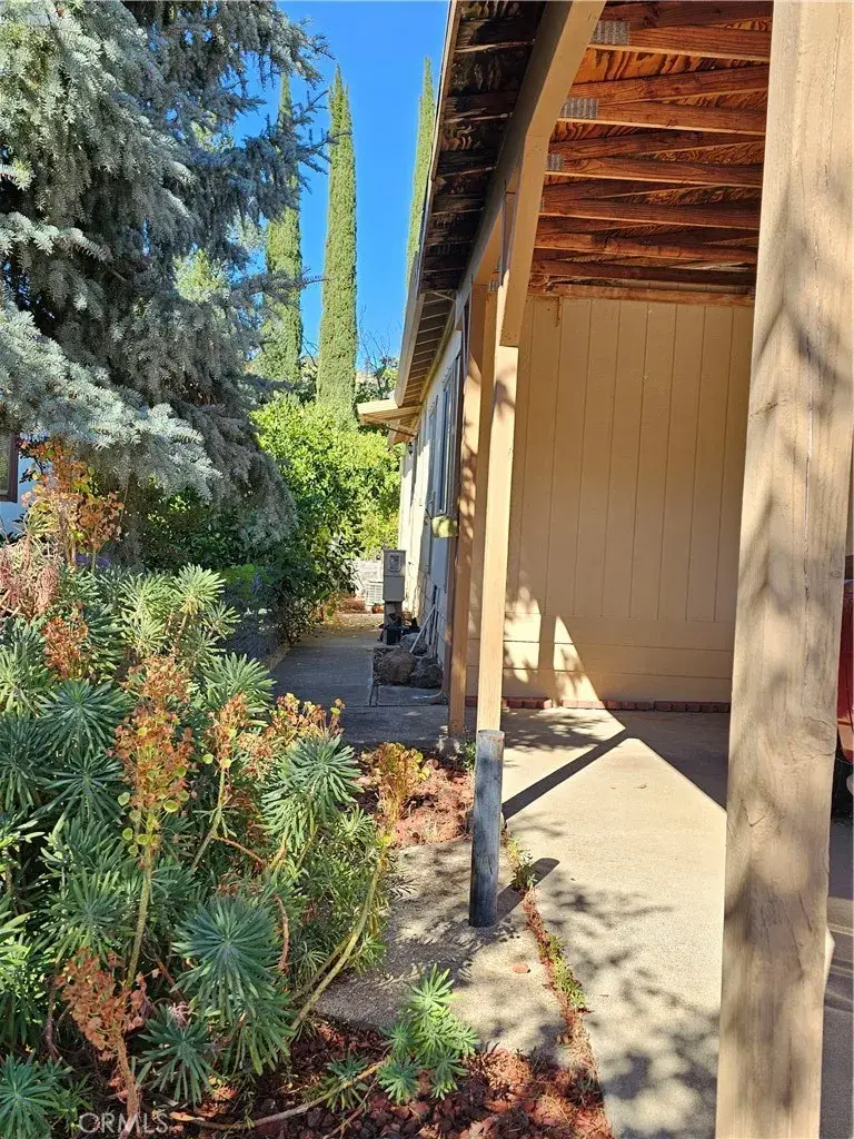 13924 Chestnut Lane, Clearlake Oaks, CA 95423 - Image #3