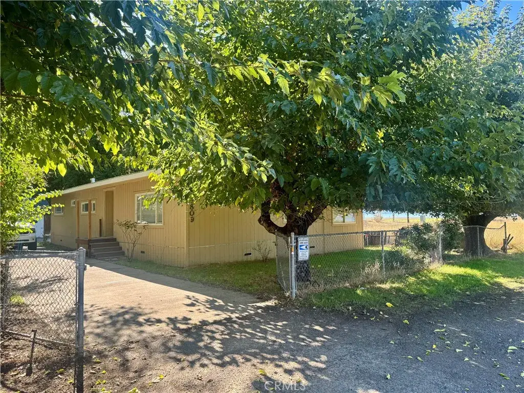 6809 Rosemont Drive, Lucerne, CA 95458 - Image #1