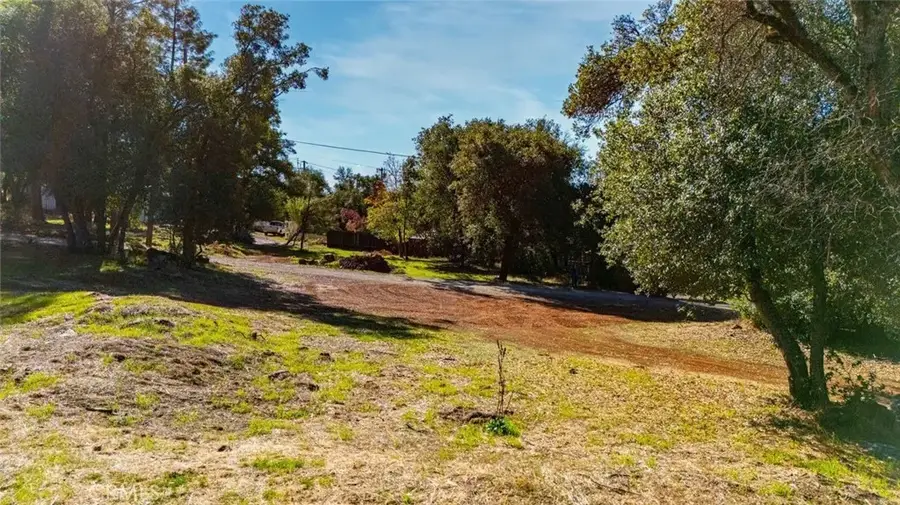 16198 24th Ave, Clearlake, CA 95422 - Image #3