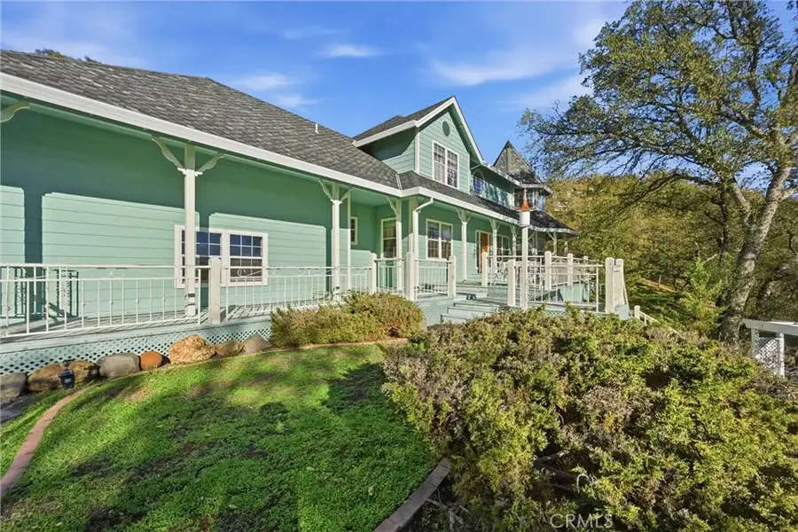 17785 Foothill Court, Hidden Valley Lake, CA 95467 - Image #2