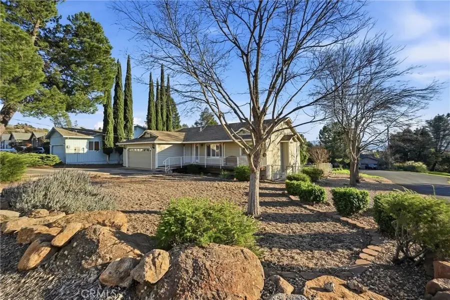 19093 Ravenhill Road, Hidden Valley Lake, CA 95467 - Image #3