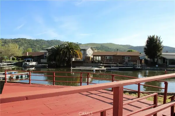 12980 Island Dr, Clearlake Oaks, CA 95423