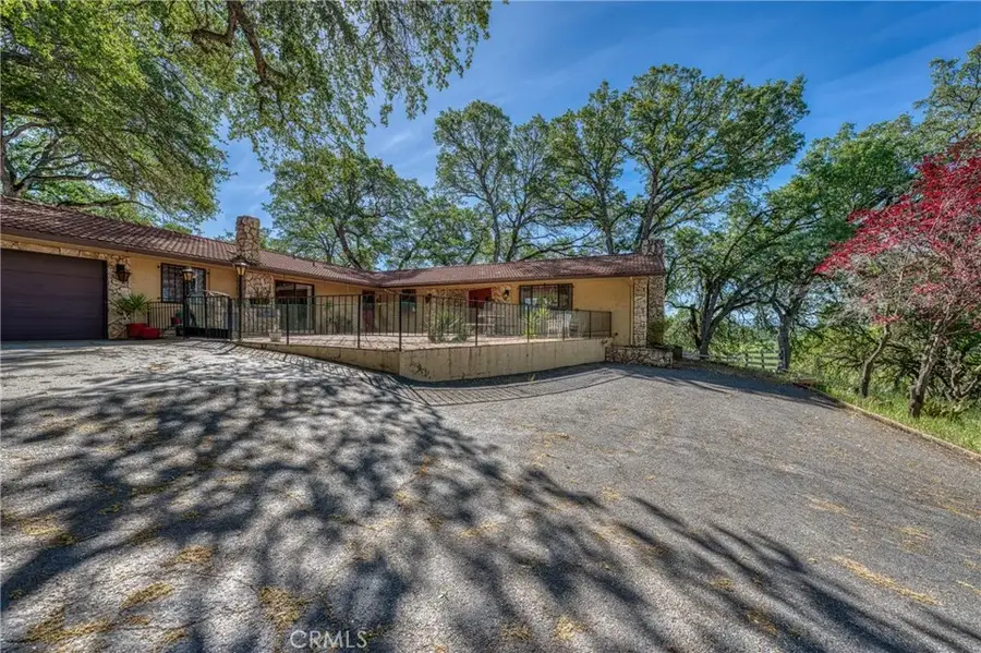 9196 Upper Lake Lucerne Rd, Upper Lake, CA 95485 - #2