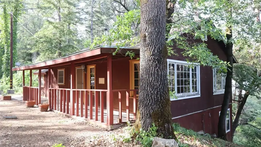 17327 Bay Leaf Road, Cobb, CA 95461 - #3