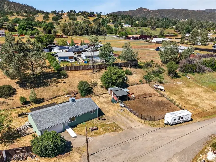 2888 Meadow Creek, Clearlake Oaks, CA 95423 - #2