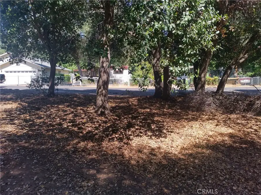 3235 15th, Clearlake, CA 95422 - #3