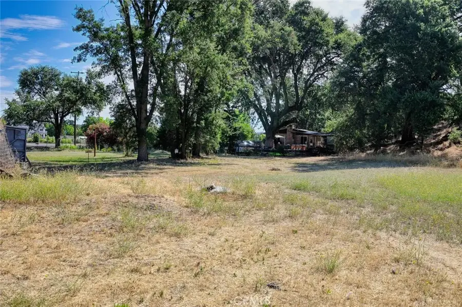 3271 Washington, Clearlake, CA 95422 - #3