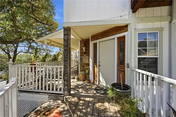 18904 Deer Hill, Hidden Valley Lake, CA 95467
