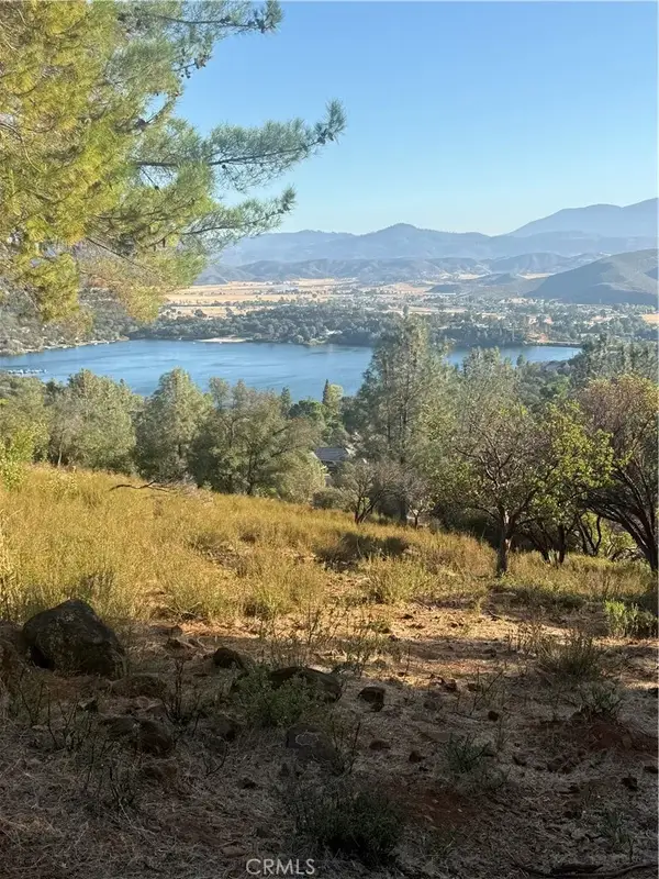 16523 Crescent, Hidden Valley Lake, CA 95467