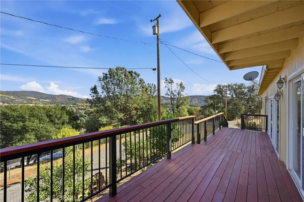 12322 Lakeview Drive, Clearlake Oaks, CA 95423 - #1