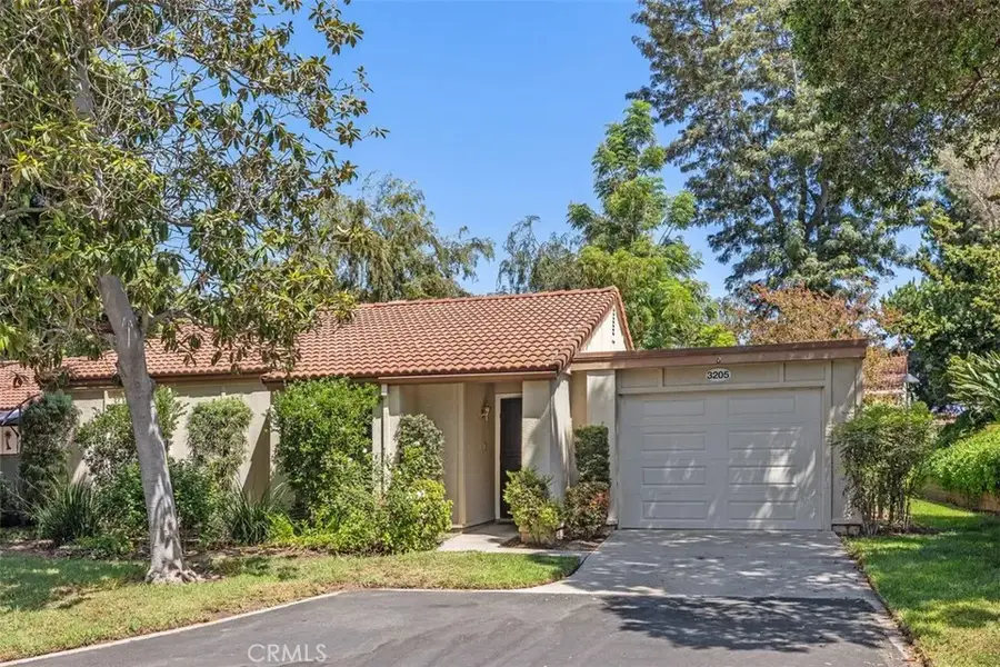 3205 Via Buena Vista #D, Laguna Woods, CA 92637 - Image #2