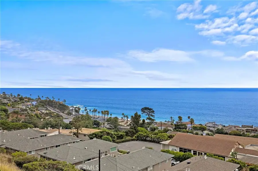 21702 Ocean Vista Drive #F, Laguna Beach, CA 92651 - Image #2