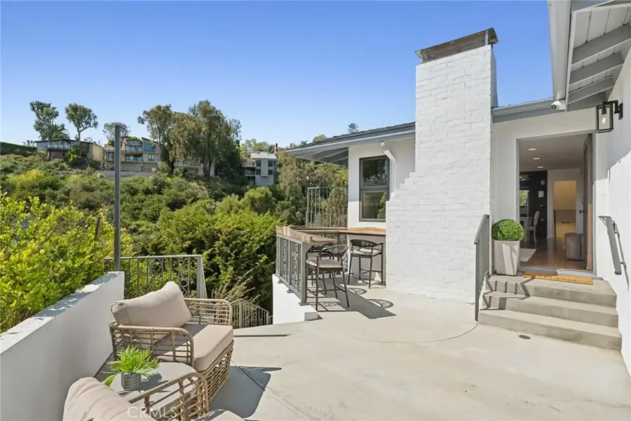 991 Meadowlark Drive, Laguna Beach, CA 92651 - #3