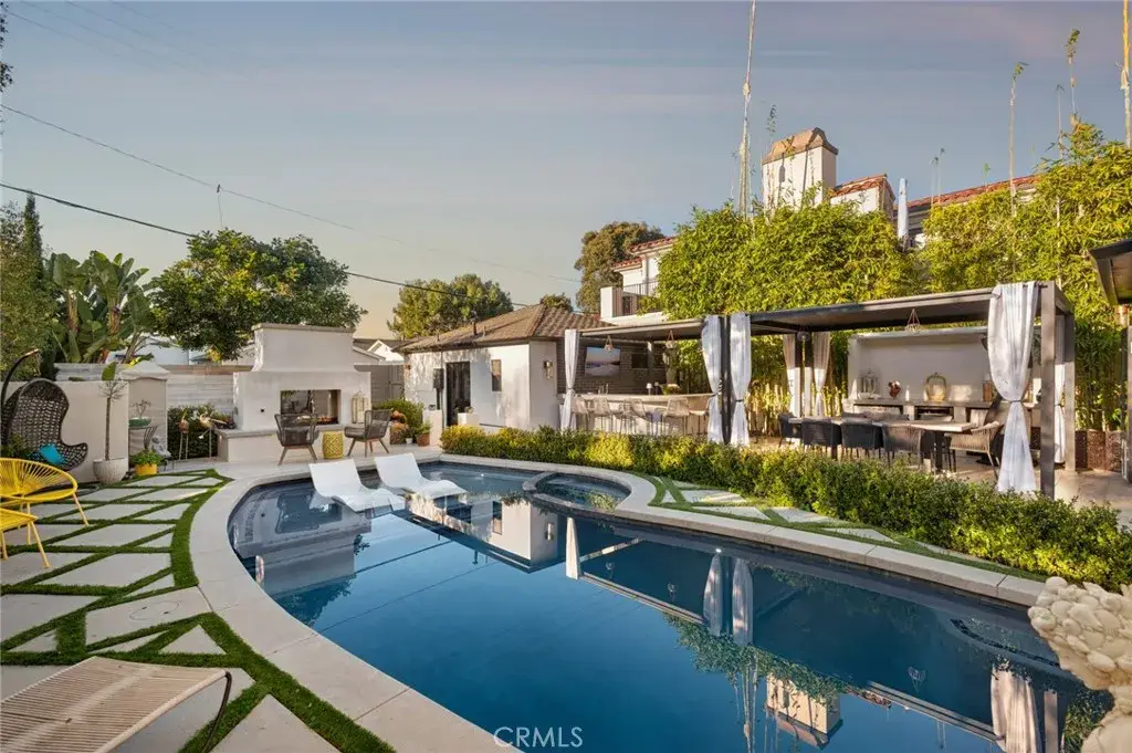 539 Tustin Avenue, Newport Beach, CA 92663 - #1